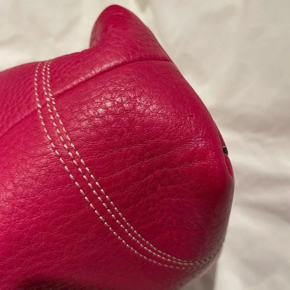 Vintage Fuchsia Hamilton Coach Leather Bag - Picture 12 of 15